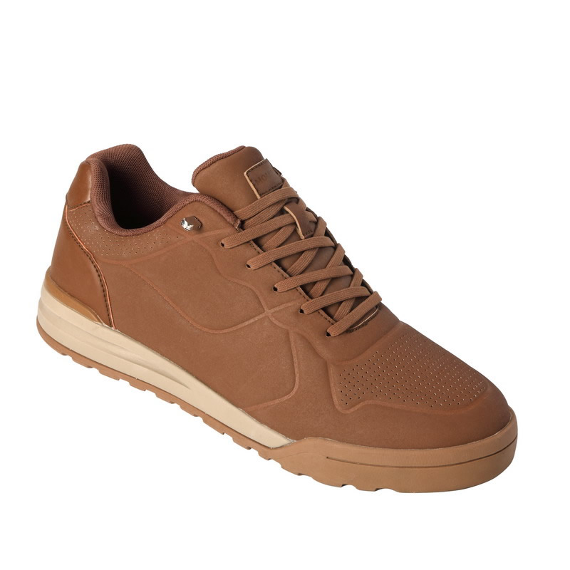 Outdoor walking shoes